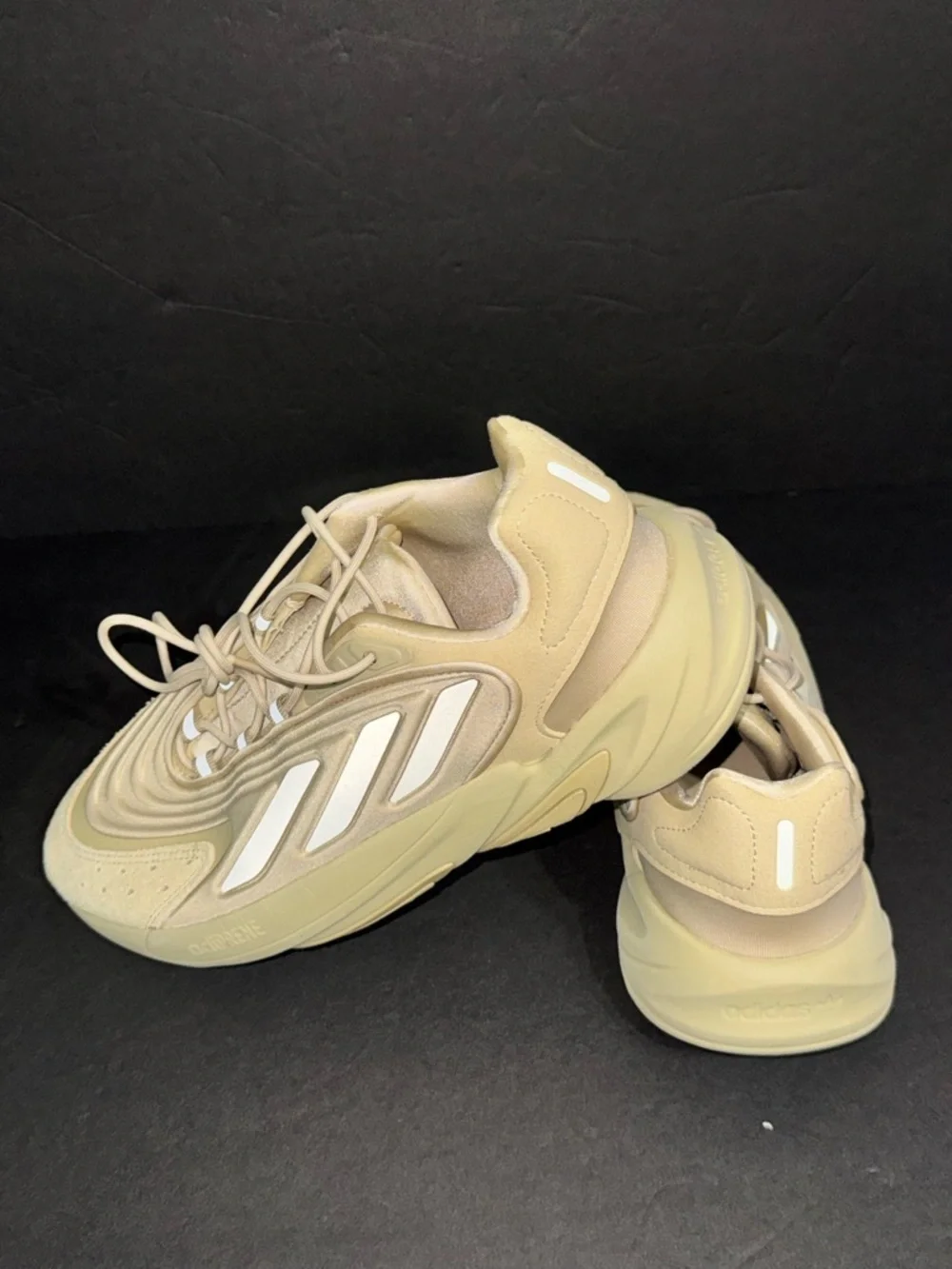 Adidas I Men's I Sneakers I Style Ozelia I Beige I Size 9